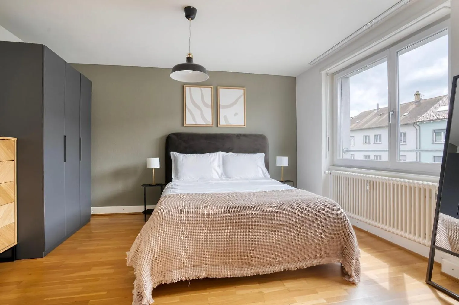 Three Bedroom Apartment Basel